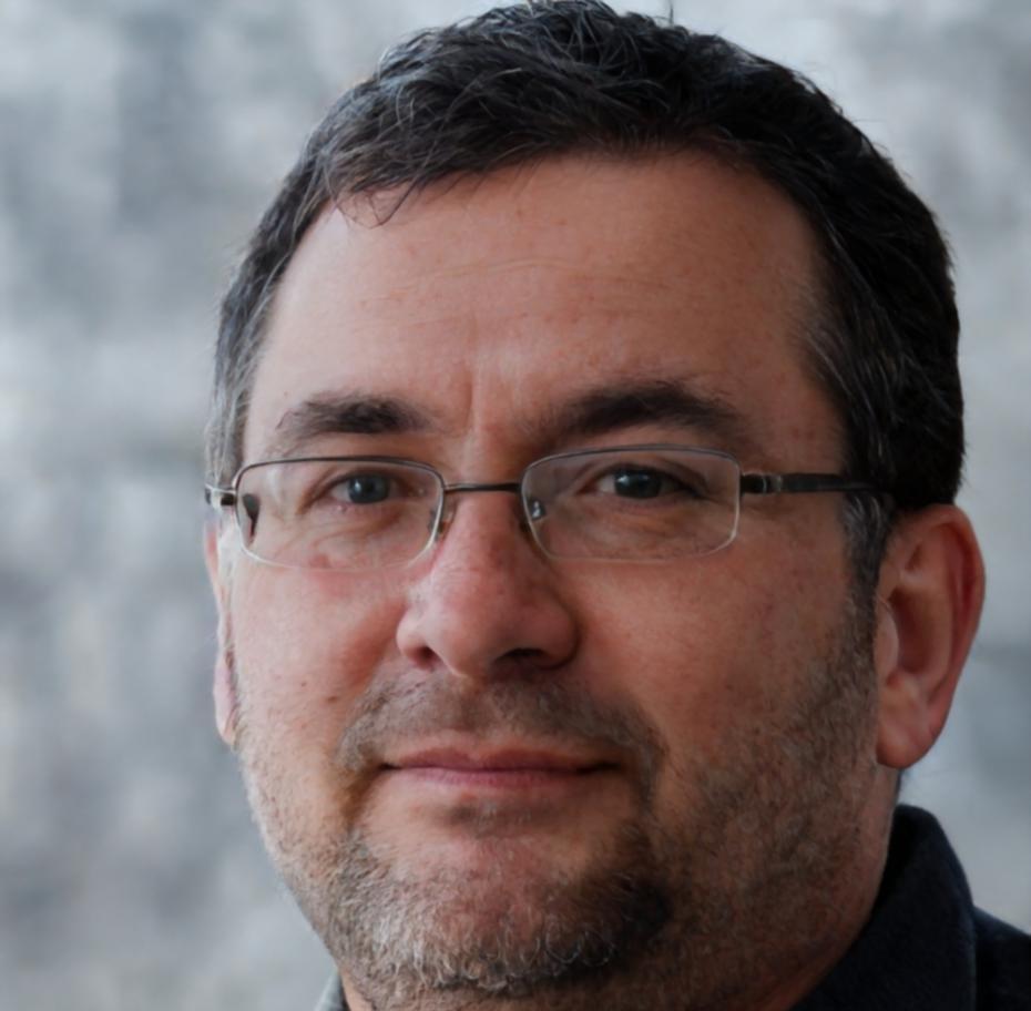 Kael Hendriksson, Investment Strategy Director